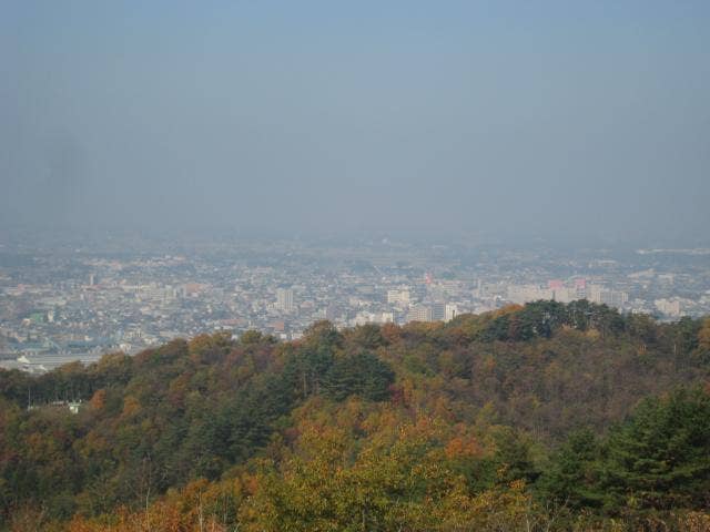 国見山展望台から北上市内の眺望