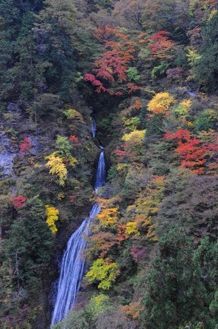 丸神の滝