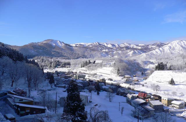 肘折温泉(朝市)