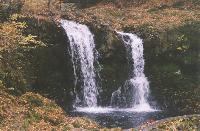 Kosano Falls