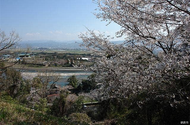 木の丸公園から見た筑後川