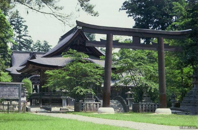 馬見岡綿向神社