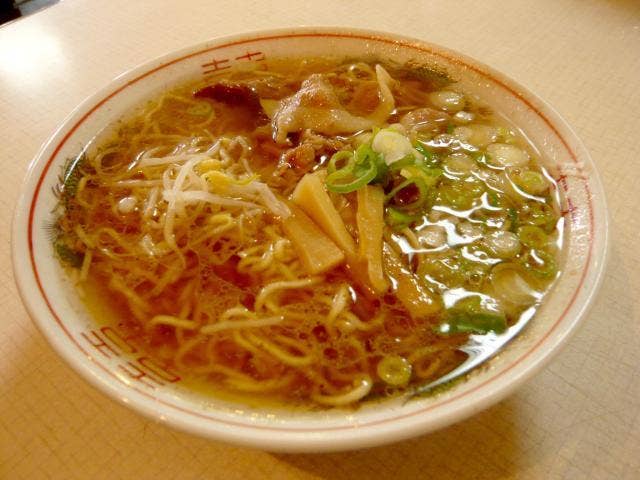 牛骨ラーメン