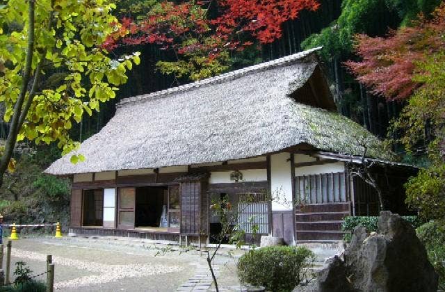 日の出山荘（青雲堂）