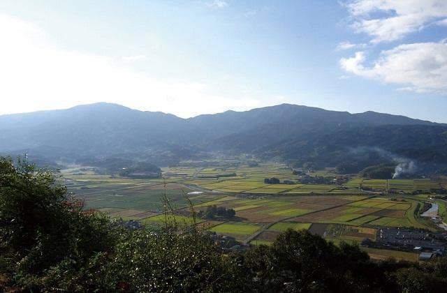 益富城からの嘉穂アルプス（馬見・屏・古処山）