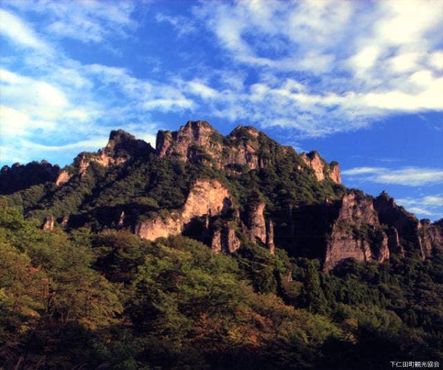 妙義山(金洞山)全景