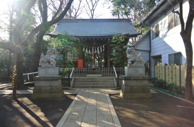 神明氷川神社