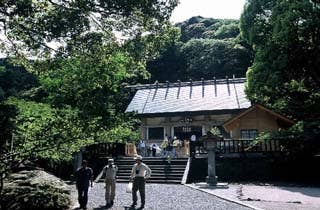 安房神社