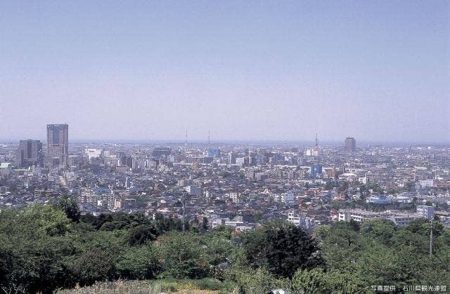 卯辰山より 金沢市内遠景