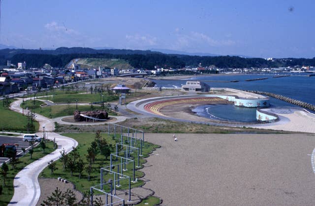 新設鰺ヶ沢海水浴場