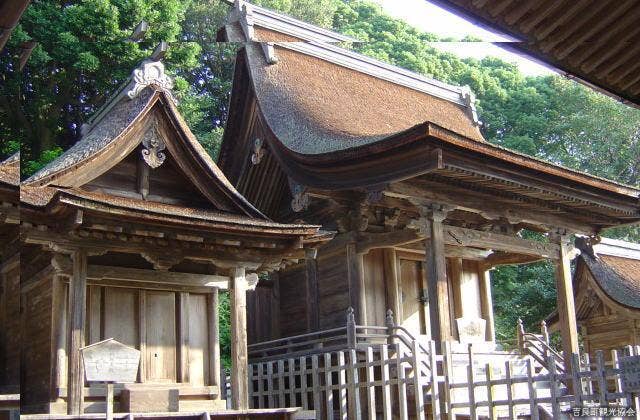 幡頭神社本殿神明社・熊野社