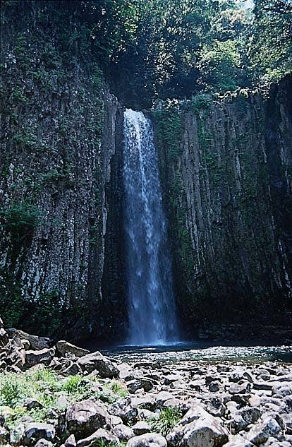 鹿目の滝