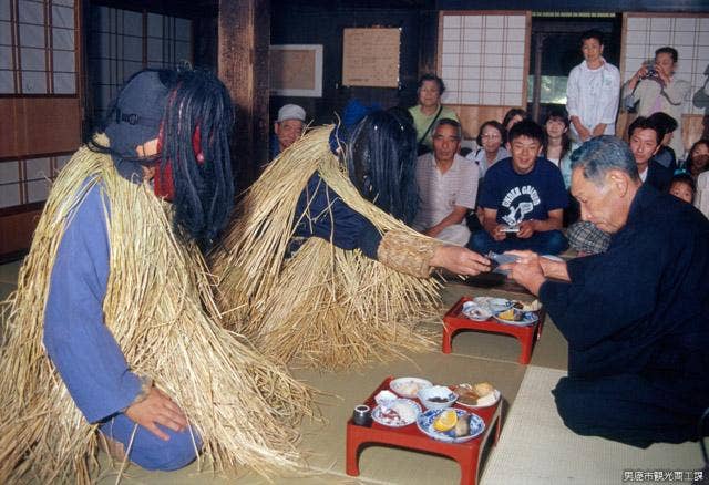 男鹿真山伝承館