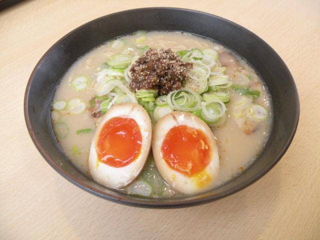 おやべホワイトラーメン