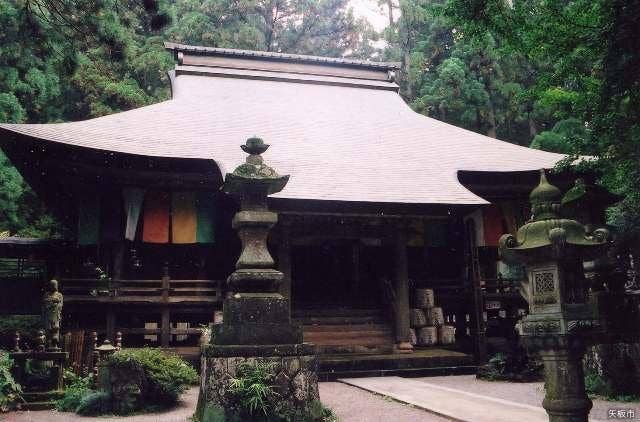 寺山観音寺観音堂