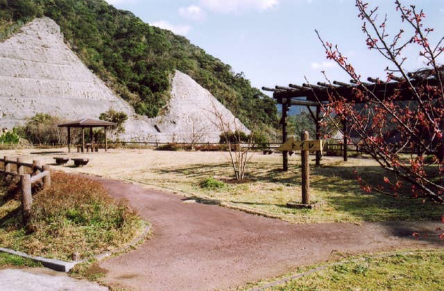 都呂々ダム公園