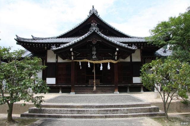 湯神社