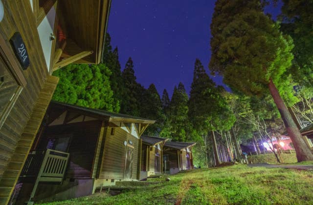 フォレストロッジ・スタンダード（夜景）