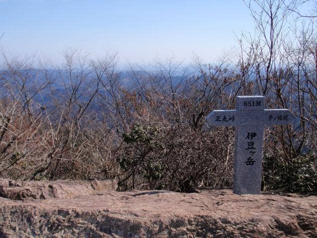 伊豆ヶ岳山頂