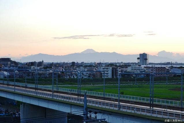 多摩川浅間神社見晴台より