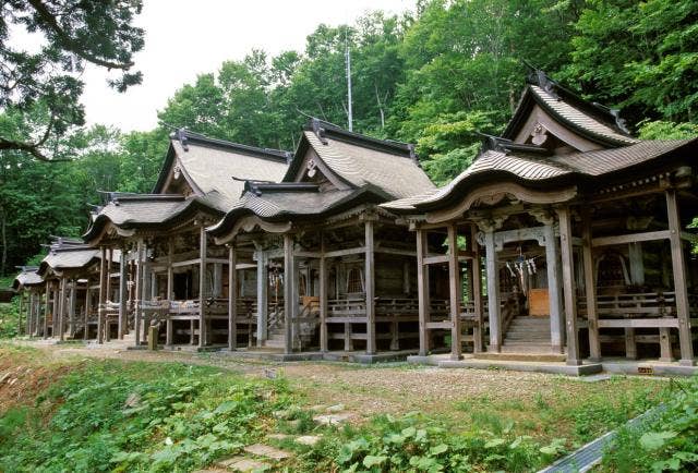 赤神神社五社堂