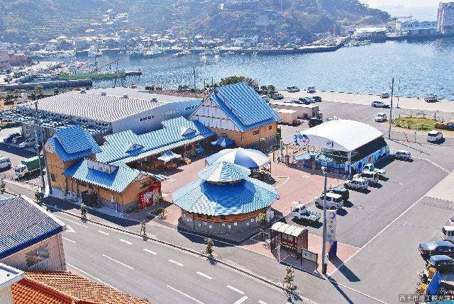 みかめ海の駅潮彩館