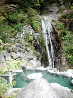 八丁の湯滝見の湯