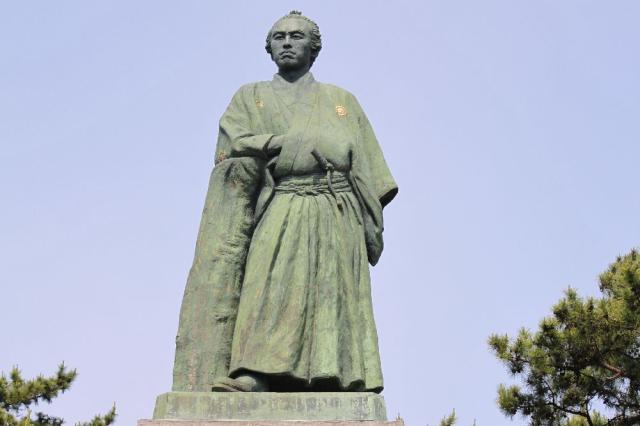 限定値下 まごころ堂 馬 銅像 高24㎝ 幅31㎝ 6167 まごころ堂