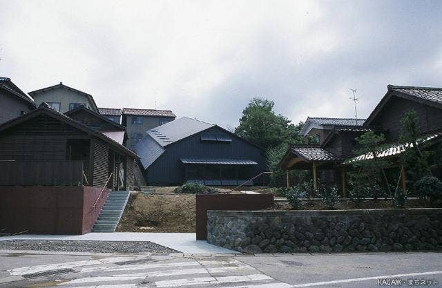 九谷焼窯跡展示館