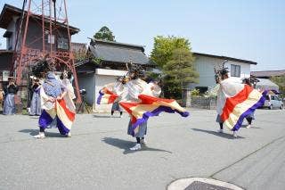 土橋獅子踊り