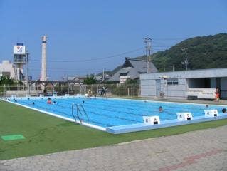 金谷海浜公園プール