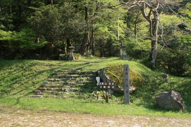 滝山登山口