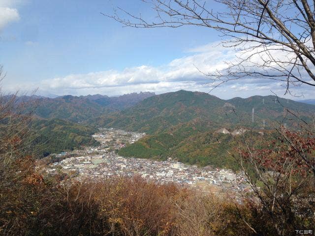 山頂から妙義山