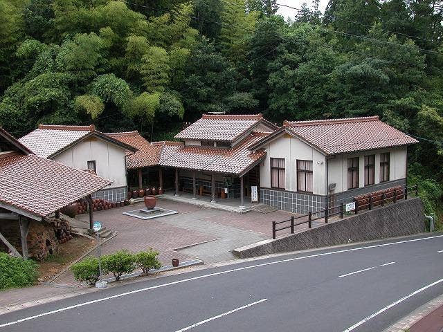 やきもの館