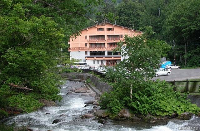 トムラウシ自然休養林野営場