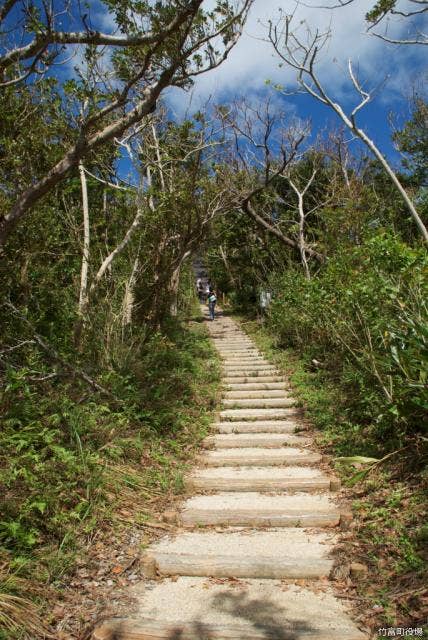 小浜島大岳の階段