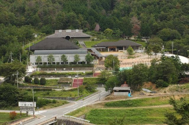 丹波伝統工芸公園「立杭・陶の郷