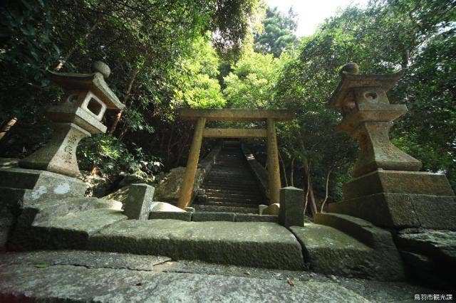 浦神社