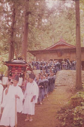 広瀬神社