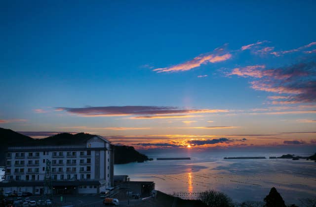 大船渡温泉と日の出