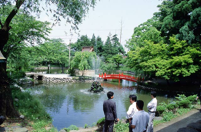 鳥海月山両所宮