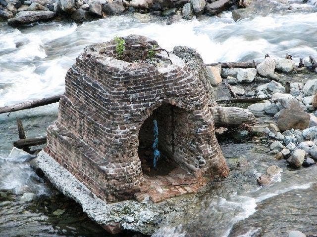 水力発電所跡