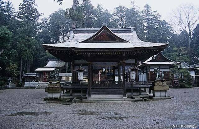 奥石神社