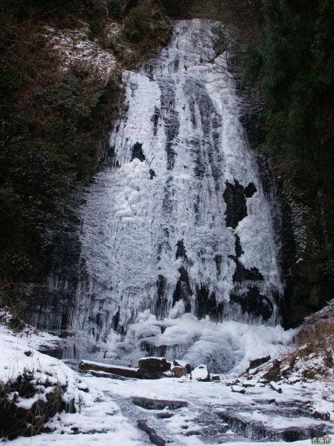大日滝氷瀑