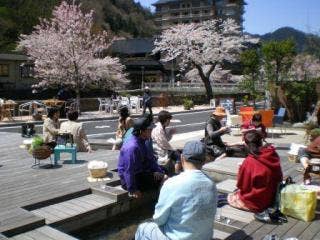 足湯「もっしぇ湯」