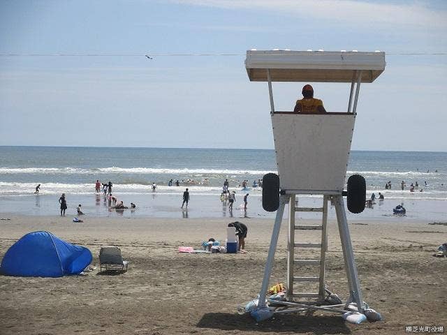 屋形海水浴場