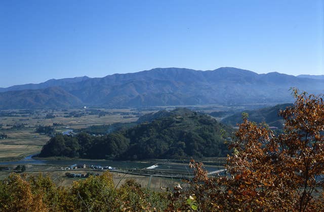 白岩岳