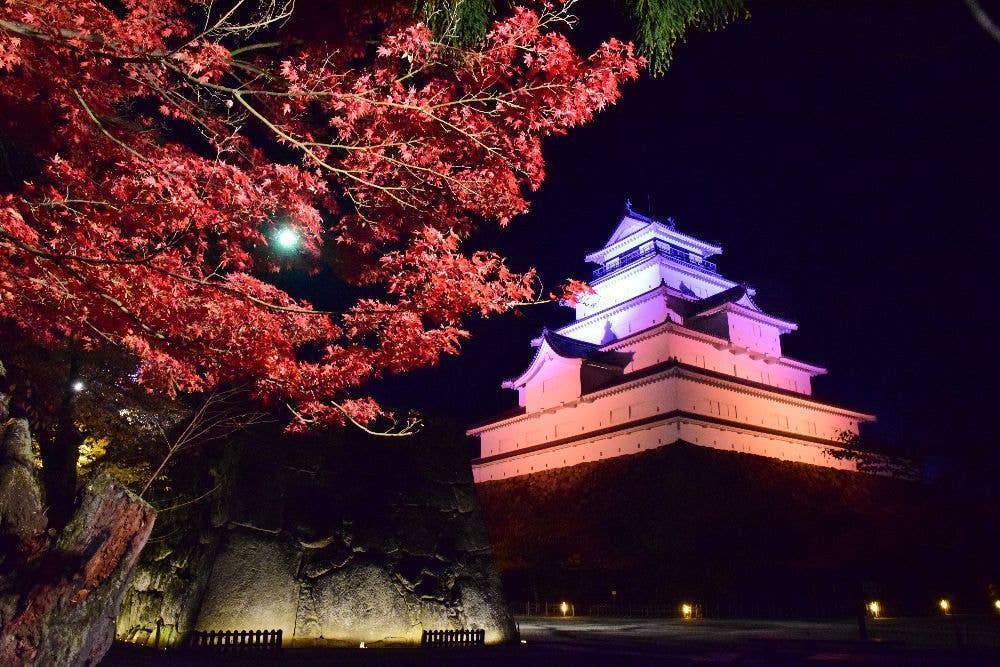 鶴ヶ城公園