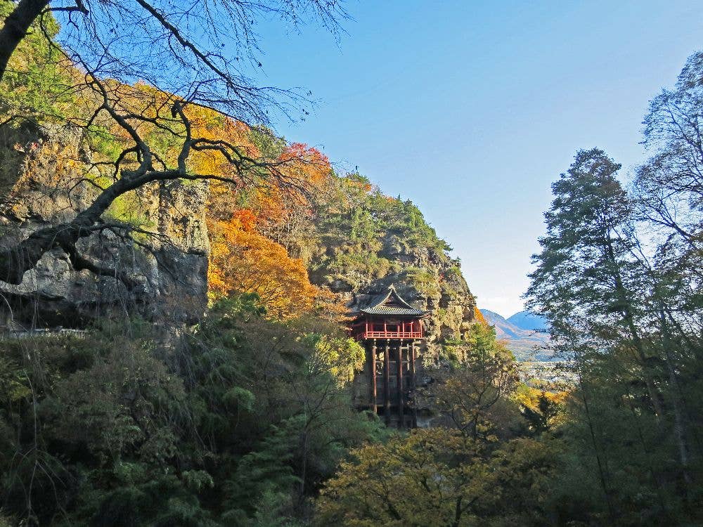 布引観音　釈尊寺の紅葉