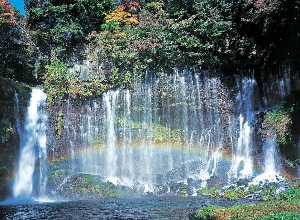 白糸の滝・音止の滝の紅葉